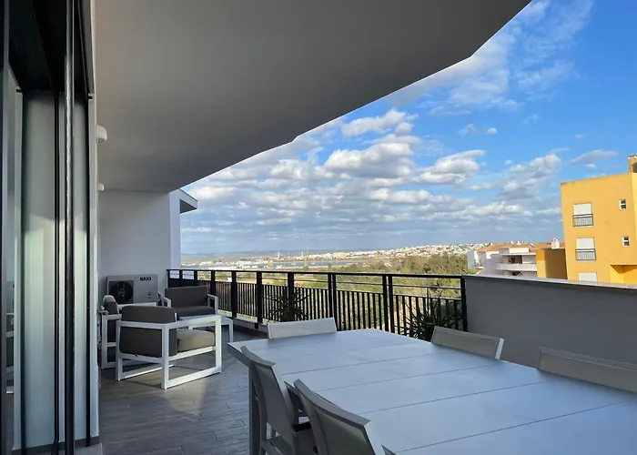 Apartment Bellevue Da Rocha *